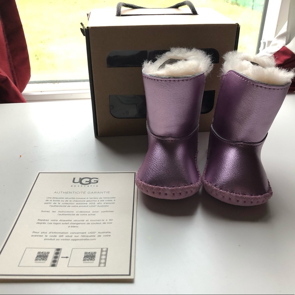 Baby Uggs❤️